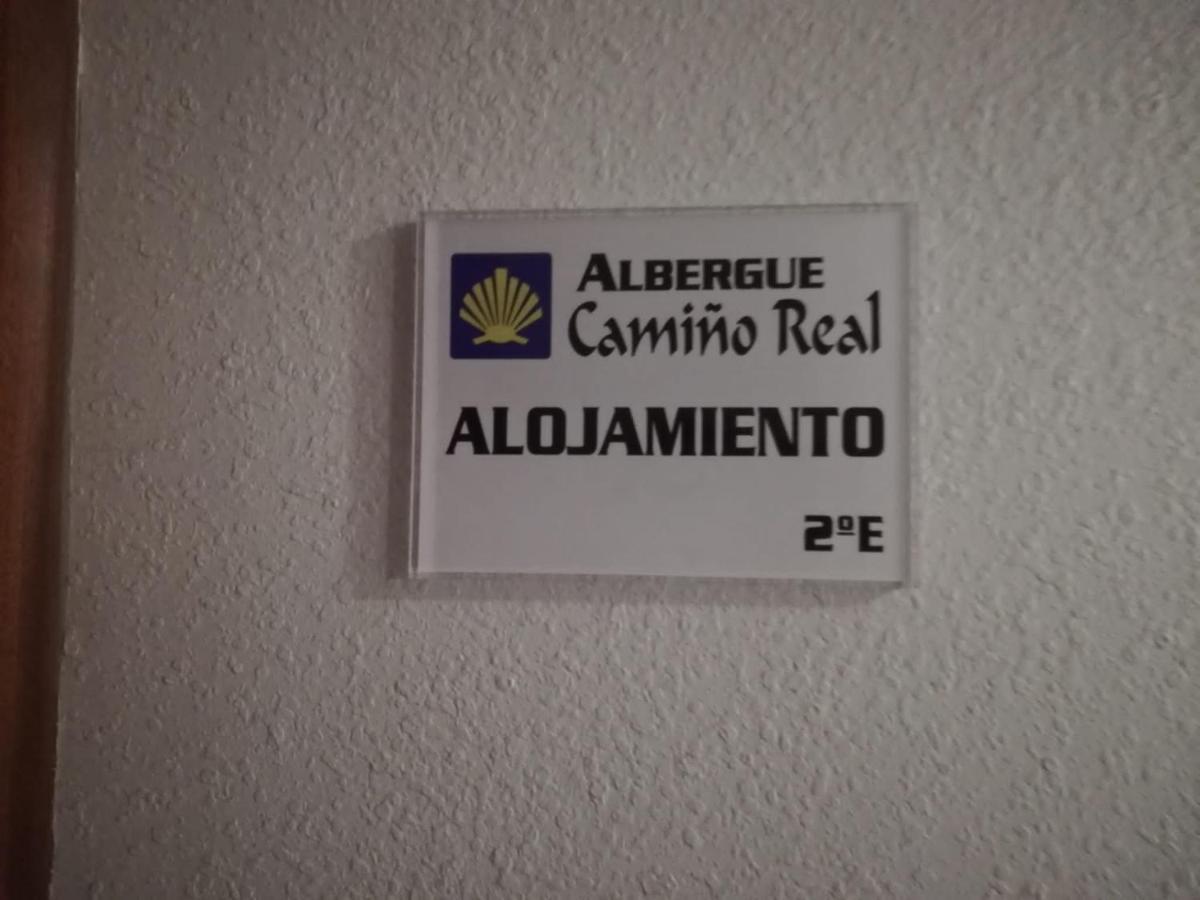 Aparthotel Alojamiento Camino Real Sigueiro Zewnętrze zdjęcie